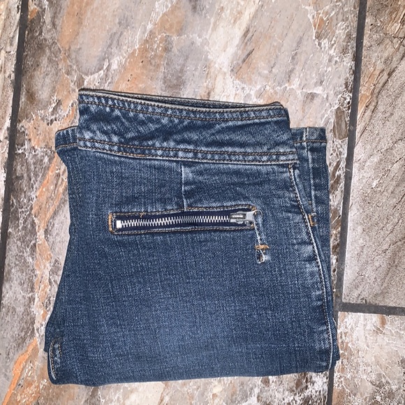 Denim Wide Leg Capri Pants - Picture 8 of 11